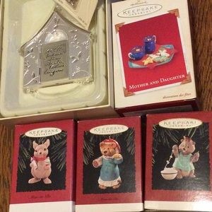Bundle of 5 Hallmark Mom ornaments